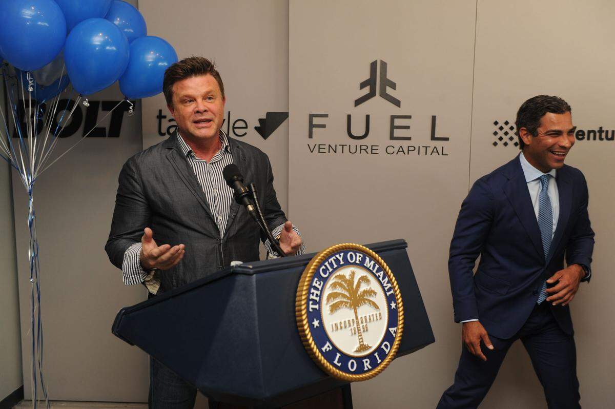 Jeff Ransdell, managing director and founding partner at Fuel Venture Capital Partners, introduces Miami Mayor Francis Suarez at the opening of Fuel’s new offices in Coconut Grove.