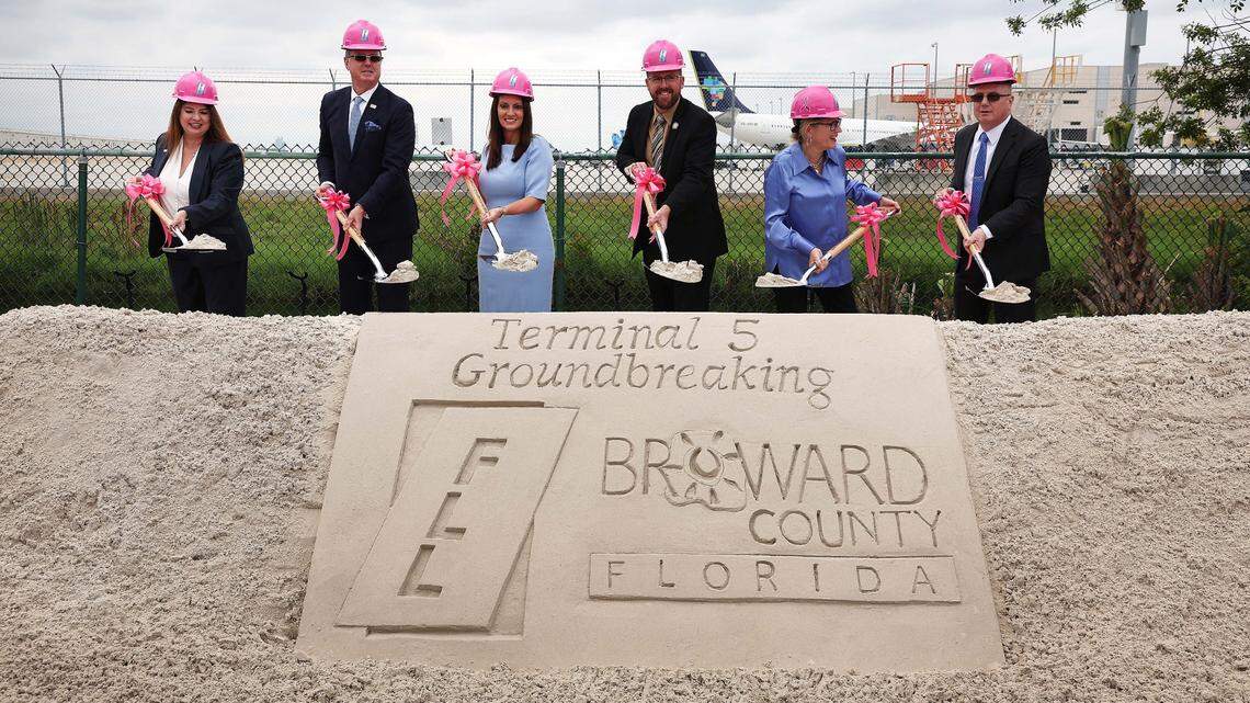 Broward County officials and other dignitaries gathered for the terminal groundbreaking ceremony at Fort Lauderdale-Hollywood International Airport on Monday, Oct. 9, 2023. (Carline Jean/South Florida Sun Sentinel)