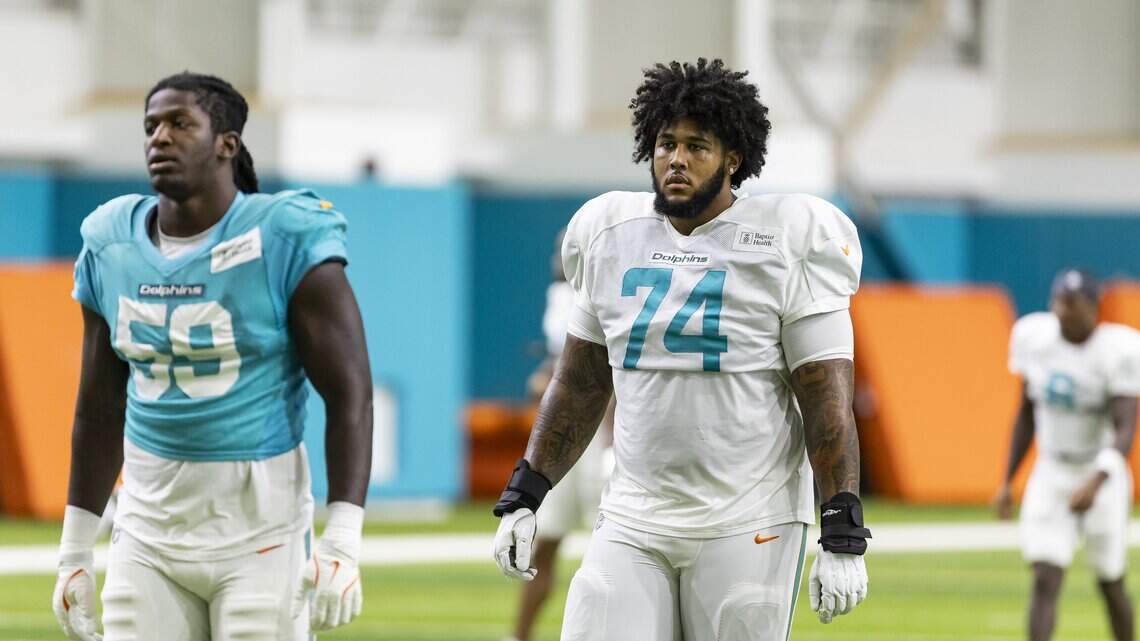 Dolphins could be forced to play Patriots without Kadyn Proctor
