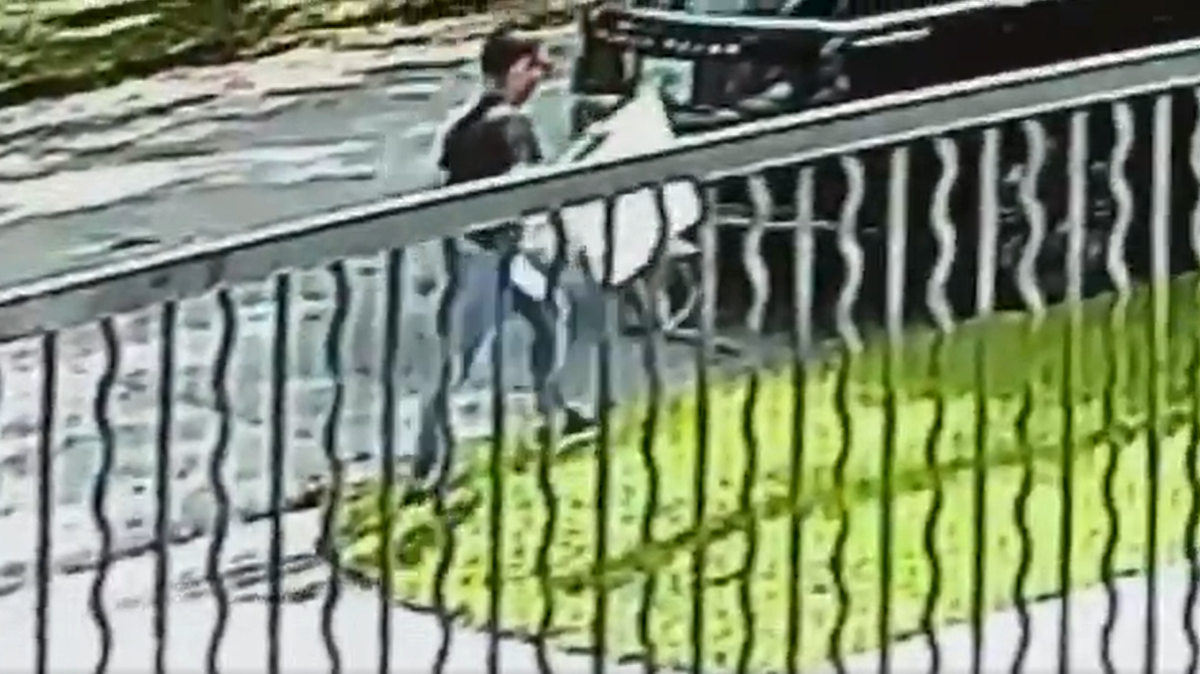 A screenshot of a video Miami mayoral candidate Emilio González posted on X on Wednesday, Oct. 15, 2025, alleging that: “Videos are now surfacing of City of Miami employees from a Commissioner’s office taking down our campaign signs — during work hours, using city vehicles.”