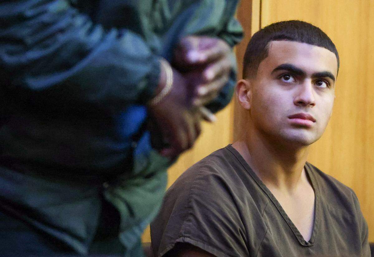 Derek Rosa, 15, who is accused of stabbing his mother Irina Garcia to death in Hialeah  in 2023, appears at his hearing on Monday, Jan. 5, 2026, in Miami-Dade Circuit Court. Derick was 13 at the time of the killing. On Friday, Jan. 16, 2026, he pleaded guilty.