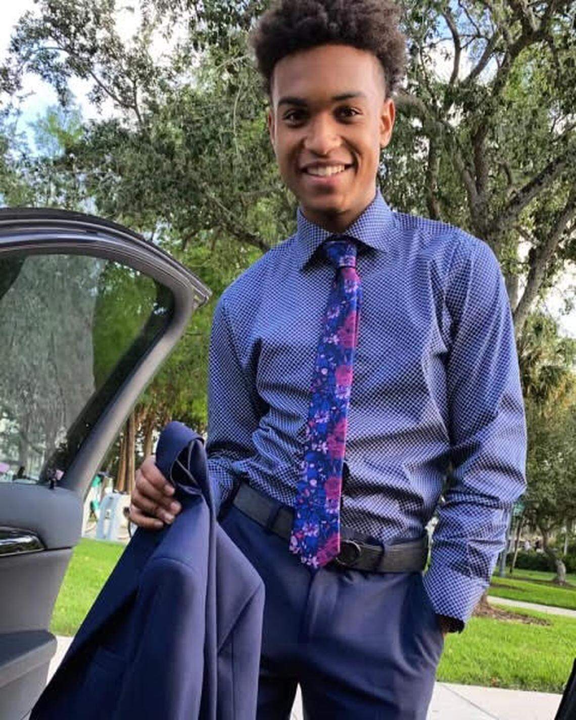 Miles McGlashan, 19, was taking an Uber to his grandparents’ house in Hollywood when he was shot, his mother said.