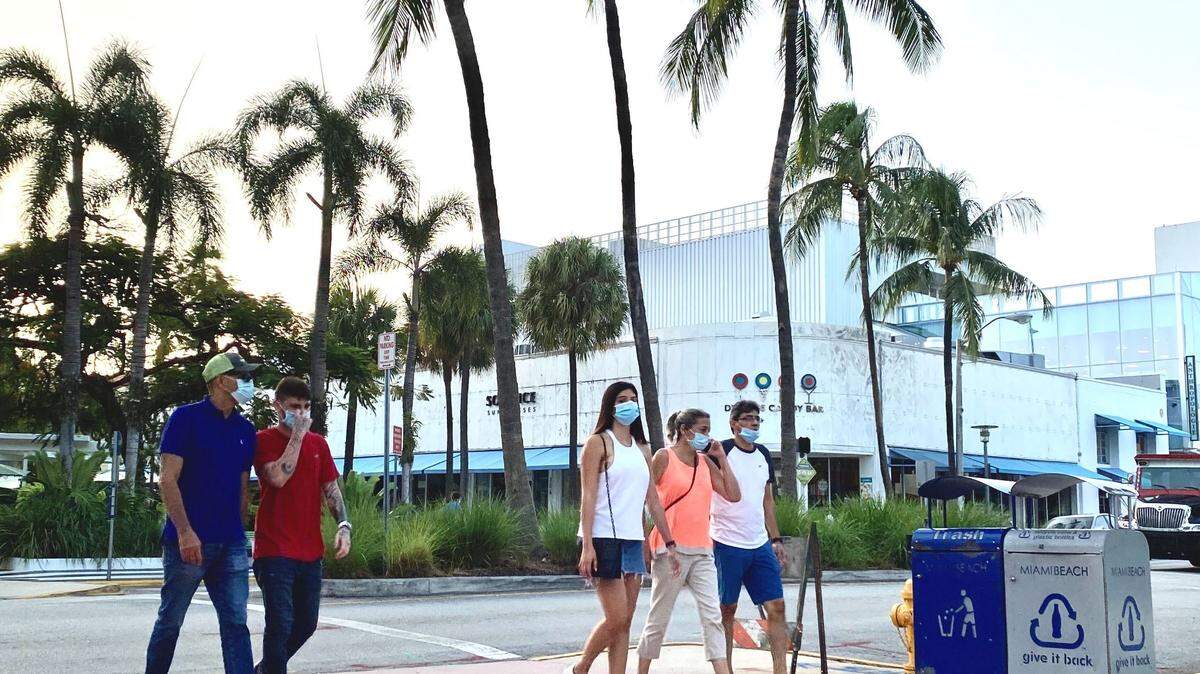 The International Council of Shopping Centers is hosting a virtual conference from Sept. 29 through Sept. 30. Above: Shoppers stroll along the Lincoln Road pedestrian mall in Miami Beach.