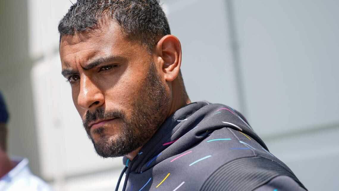 Dolphins hiring former Titans assistant to coach outside linebackers
