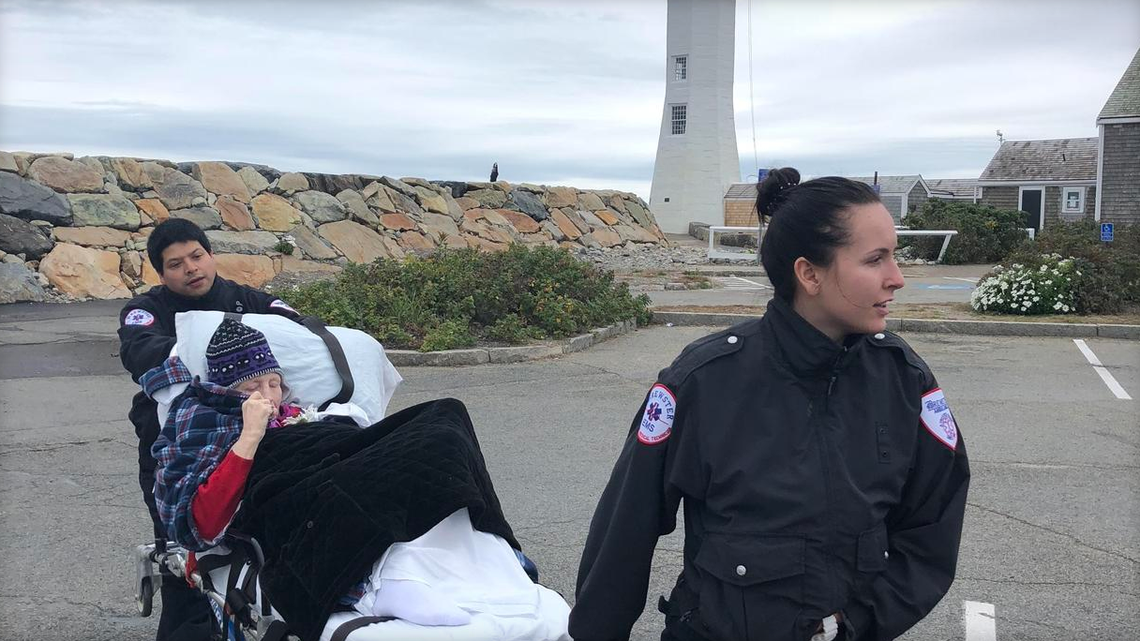 Laura Mullins, a terminally ill woman, saw a lighthouse in Massachusetts for the first time ever as a part of her dying wish. Mullins was taken from Kindred Hospice by the Brewster Ambulance Service.
