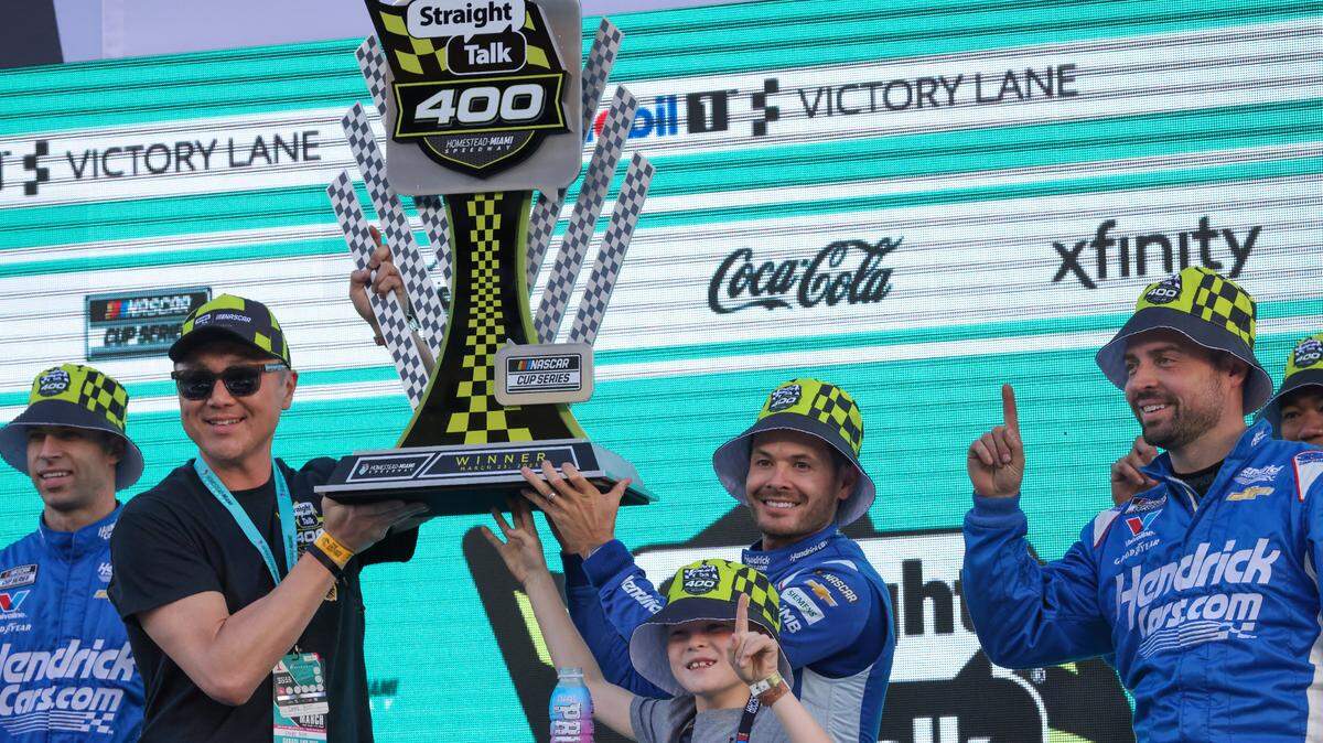 Kyle Larson (5) celebrates after winning the Straight Talk Wireless 400 NASCAR Cup Series race on Sunday, March 23, 2025, at the Homestead-Miami Speedway in Homestead, Fla.
