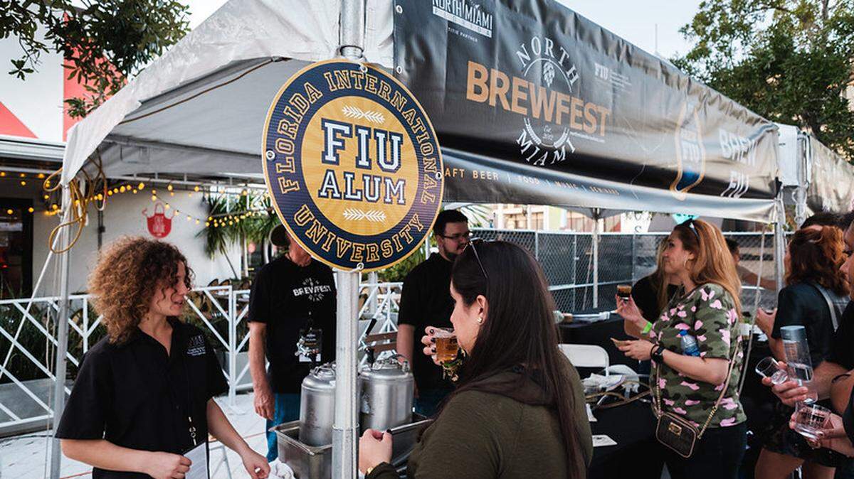 FIU celebra su North Miami BrewFest por noveno año.