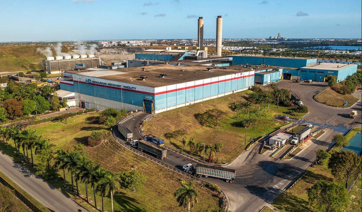 A 2022 aerial view of the Miami-Dade Resources Recovery Facility-Covanta Energy incinerator plant located at 6990 NW 97th Ave. in Doral.