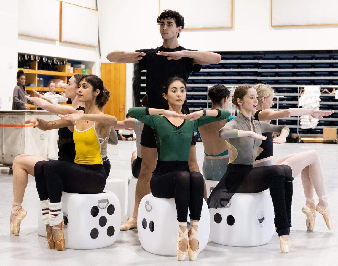 Choreographer Annabelle Lopez-Ochoa sets her ballet in a world of dice and cards in “Carmen” for Miami City Ballet.