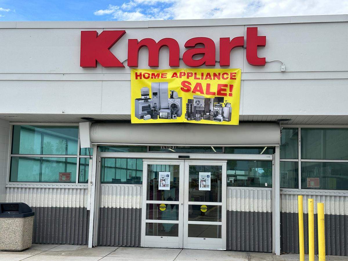 The front entrance of the only Kmart store left in Florida on Aug. 23, 2024. It’s at the Kendale Lakes Plaza at14091 SW 88th St.