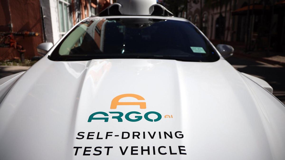 Gov. Beshear vetoes bill legalizing self-driving cars in Kentucky