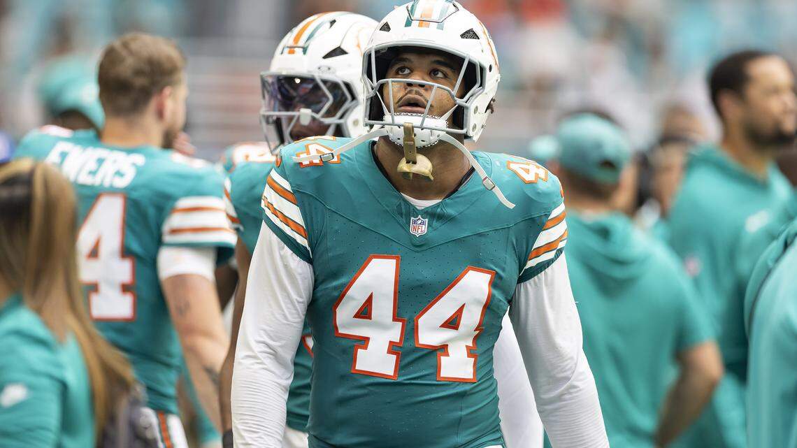 Dolphins’ Sullivan dishes on draft, his thoughts on both lines and corner room