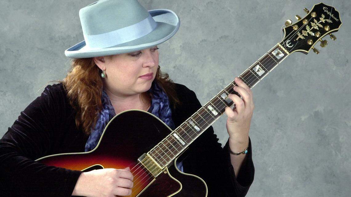 3/20/05 Coba -- Rachelle Coba. PHOTO BY DAVE WILLIAMS, The Wichita Eagle