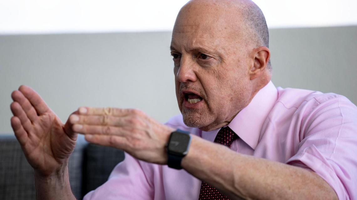 CNBC’s Jim Cramer speaks to the Miami Herald before taping of his show ‘Mad Money’ from the lakeside patio at the University of Miami campus in Coral Gables, Florida, on Thursday, Feb. 2, 2023. The CNBC show was taped in front of an audience mainly of University of Miami Patti and Allan Herbert Business School students.