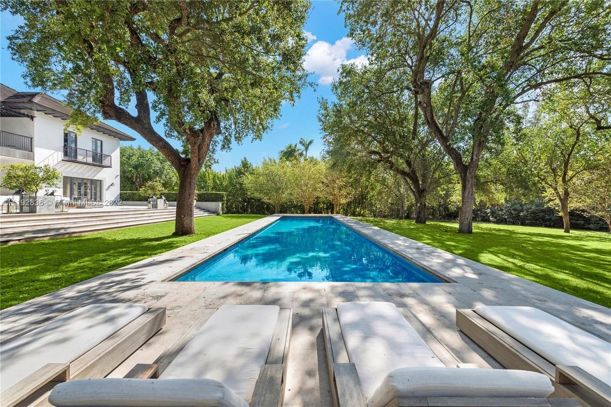 Elle Macpherson’s house in Coral Gables