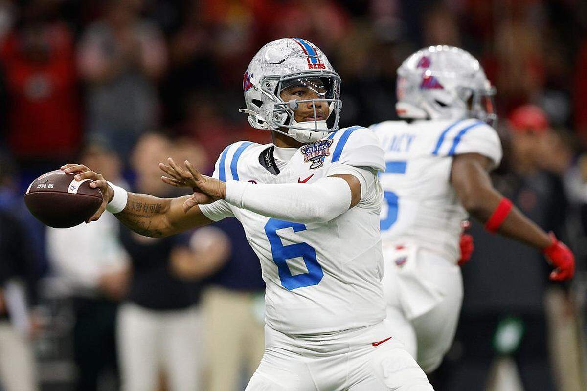 NEW ORLEANS, LOUISIANA - JANUARY 01: Trinidad Chambliss #6 of the Ole Miss Rebels throws a pass during the first quarter against the Georgia Bulldogs during the 2025 College Football Playoff Quarterfinal at the Allstate Sugar Bowl at Caesars Superdome on January 01, 2026 in New Orleans, Louisiana. (Photo by Sean Gardner/Getty Images)