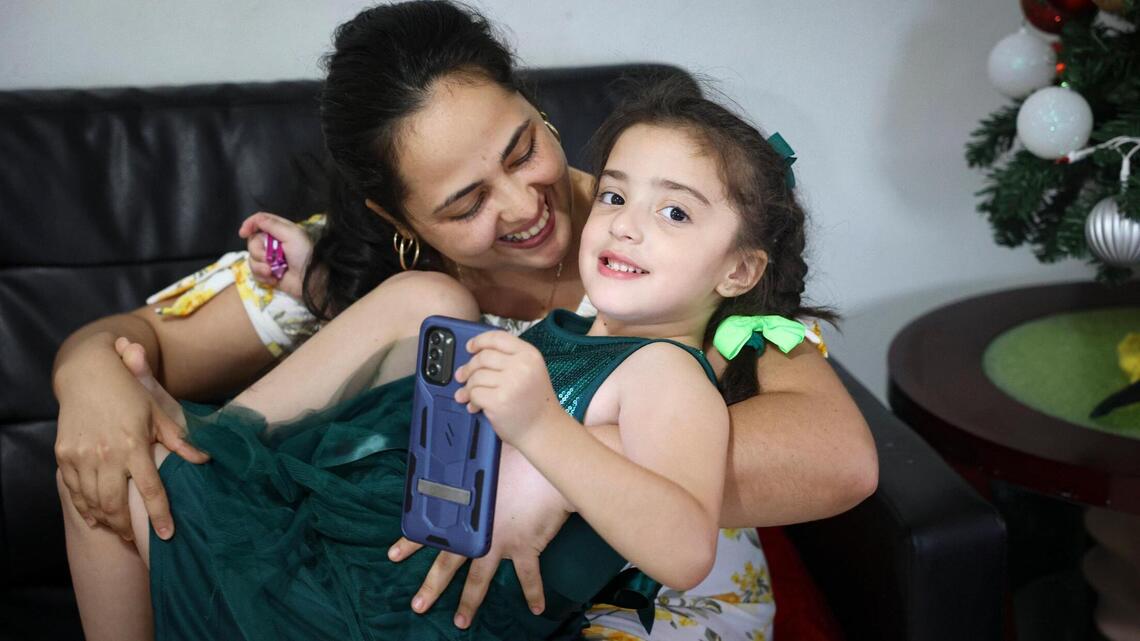 5-year-old girl with autism and her family fight to find a home after apartment fire