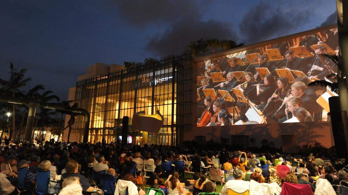 Upgraded Wallcast experience opens New World Symphony season