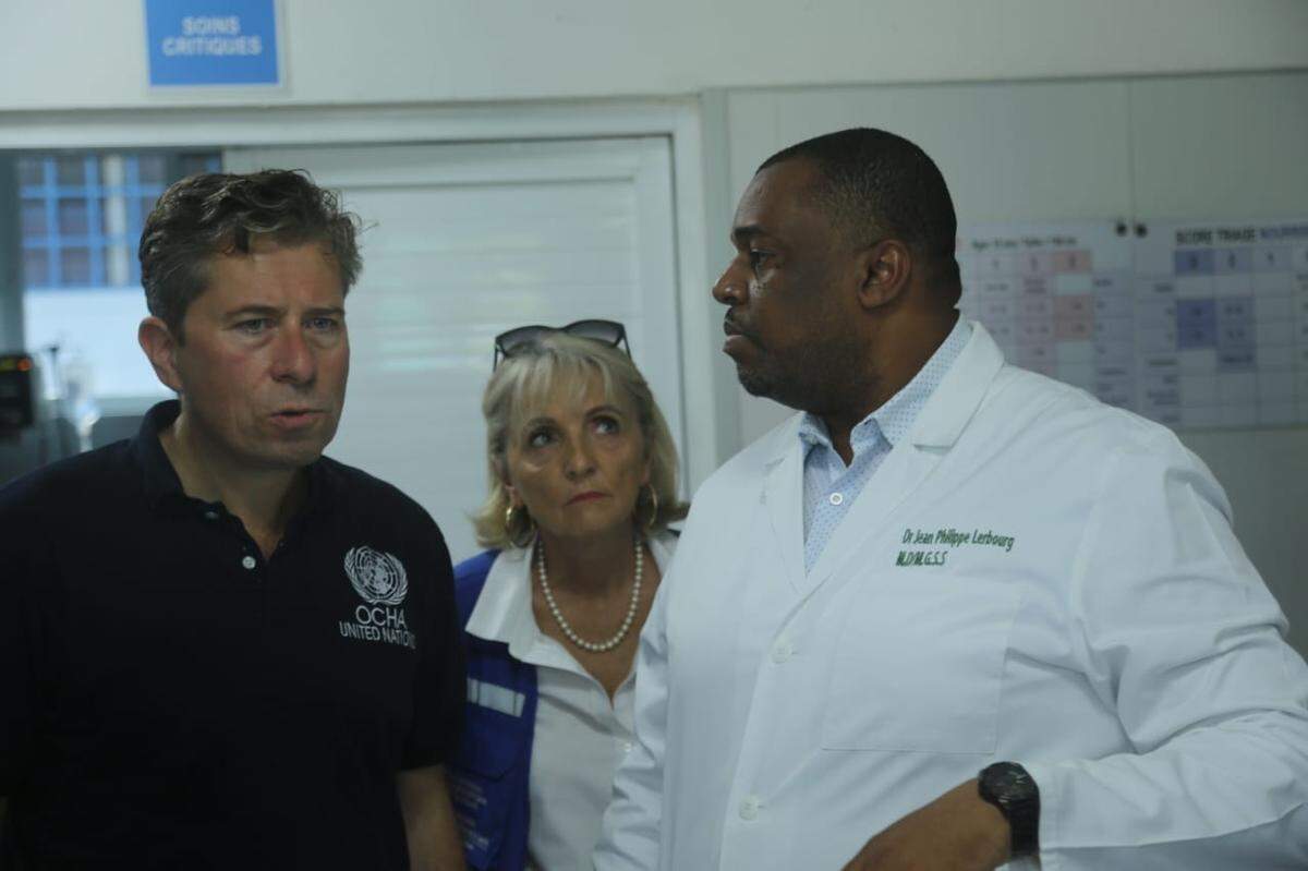 United Nations Under Secretary-General for Humanitarian Affairs Tom Fletcher, left, visits L’Hôpital Universitaire La Paix in Port-au-Prince, Haiti on Tuesday, September 9, 2025. Fletcher met with hospital staff including Dr. Jean Philippe Lerbourg, the medical director.