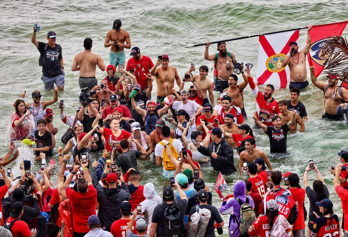 Florida Panthers left wing Matthew Tkachuk interacts with fans during the Florida Panthers victory parade before the Stanley Cup victory parade at Fort Lauderdale Beach on Tuesday, June 30, 2024 in Fort Lauderdale.&nbsp;