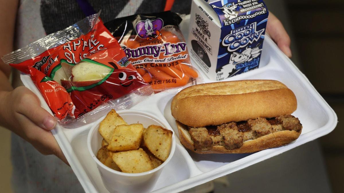Last year, Summer school students at Heron Heights Elementary School in Parkland had a BBQ rib sandwich as part of their school lunch offering. During the 2022-23 school year, all student will receive free breakfast and lunch.