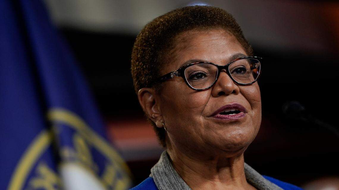 California Rep. Karen Bass’ praise of Fidel Castro has damaged her chances of being chosen to be Joe Biden’s nominee for vice president.