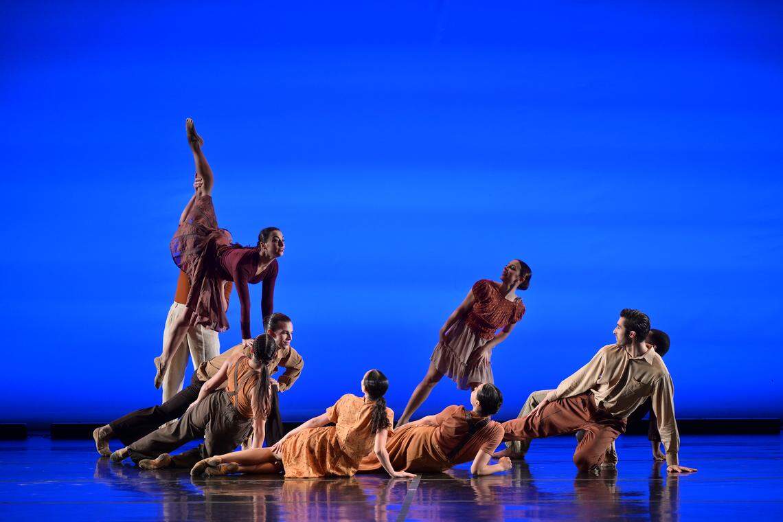 Dance NOW! Miami dancers in ‘The Blue Pencil.’