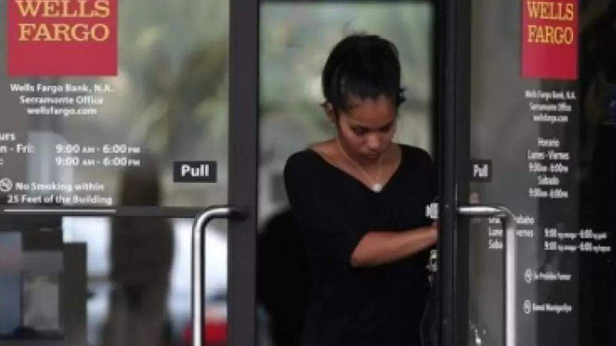 Small business owned by Blacks and other minorities were shut out of the federal government’s PPP loan program to help them stay afloat during the pandemic.