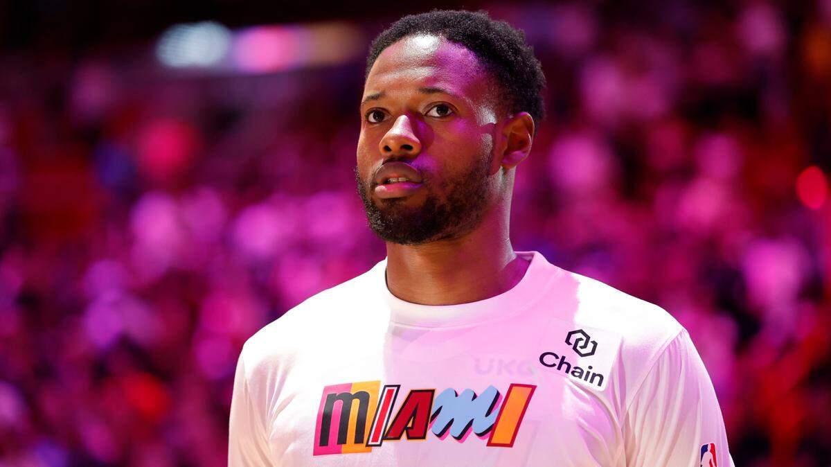 Miami Heat forward Haywood Highsmith (24) looks on before the game against the Brooklyn Nets at Miami-Dade Arena in Miami, Fl. on Saturday, March 25, 2023.