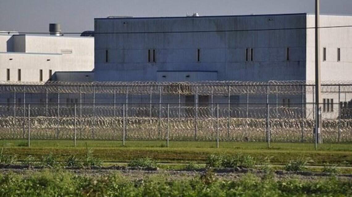 Heat index inside a Miami-Dade state prison hit sweltering 119, says new lawsuit report