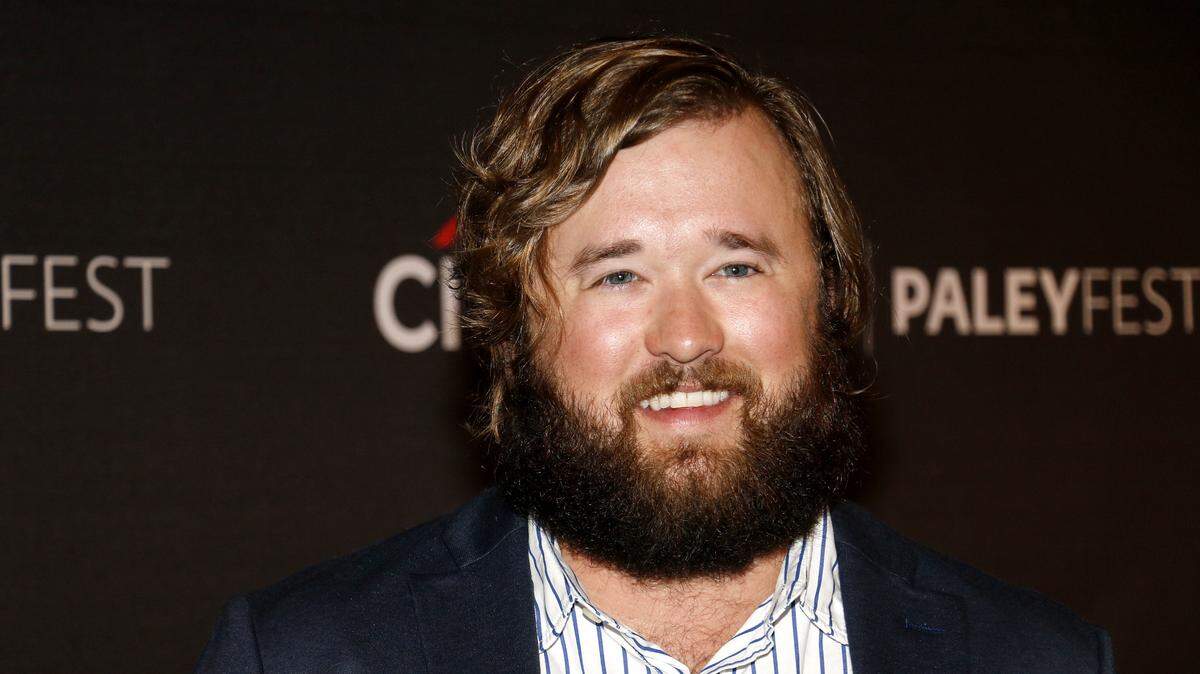 Haley Joel Osment issues statement following arrest.