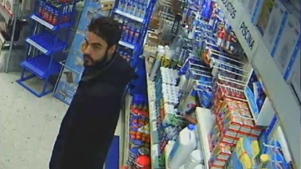 David Knezevich was spotted in a Madrid hardware store purchasing spray paint and duct tape, which may have have been used in his wife’s kidnapping and killing in Spain in February, according to the FBI.