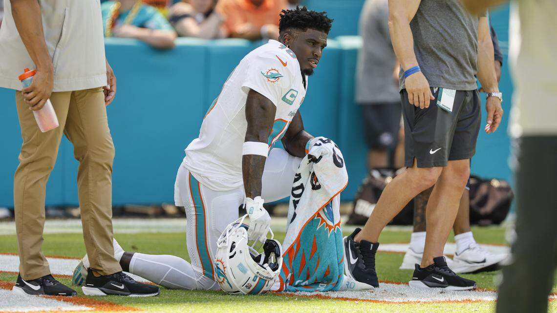 ‘Happened so fast.’ Dolphins’ Tyreek Hill recounts Sunday’s run-in with police on CNN