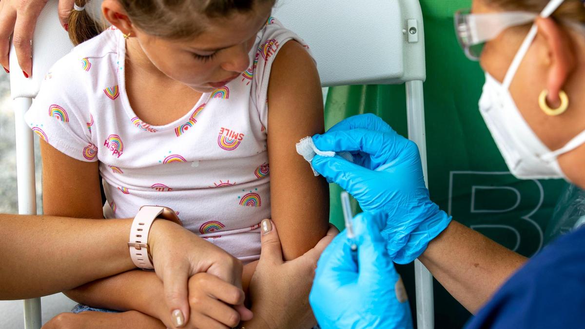 Measles and polio are threatening to come back. Don’t let them. Get your kids vaccinated