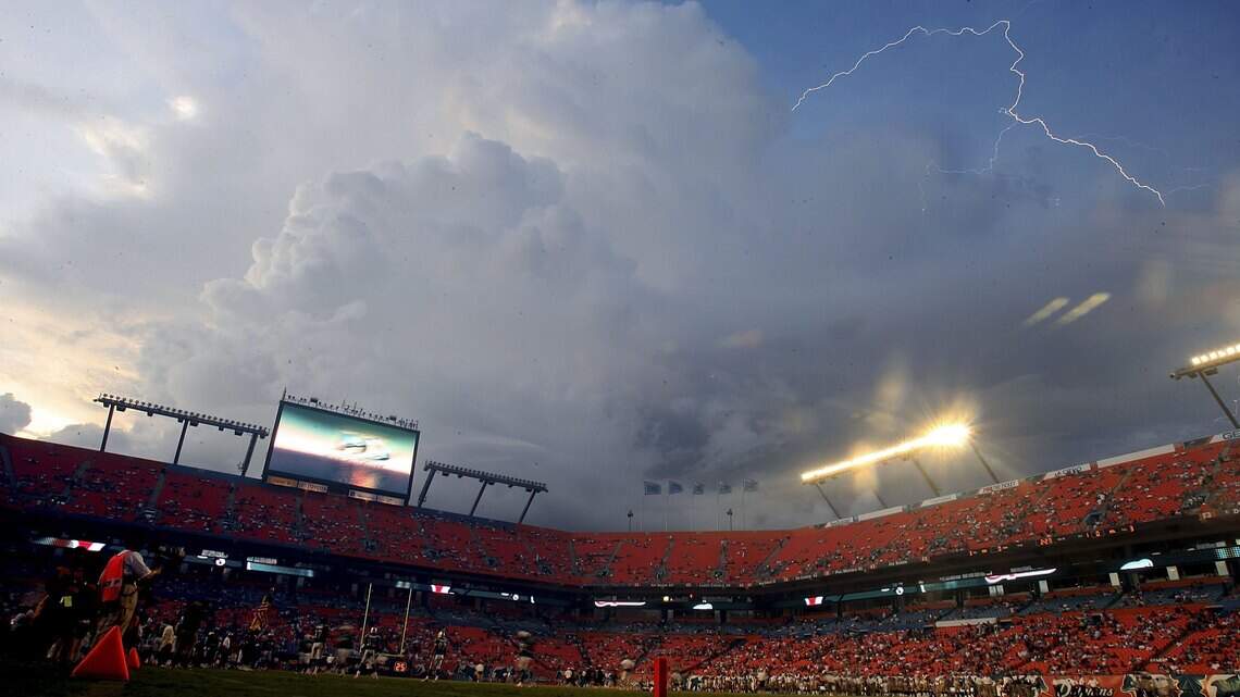 Where to Eat Before, During and After Miami Dolphin Games at Hard Rock Stadium