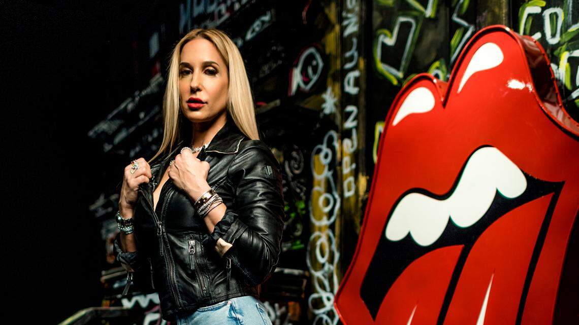 This Miami-based stylist shows off a collection of jewelry that brings the “oh” to faux