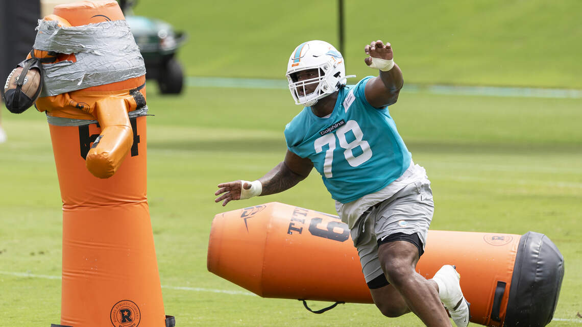 Dolphins’ Hafley updates Grant, Sieler and other injuries and Chris Bell’s status