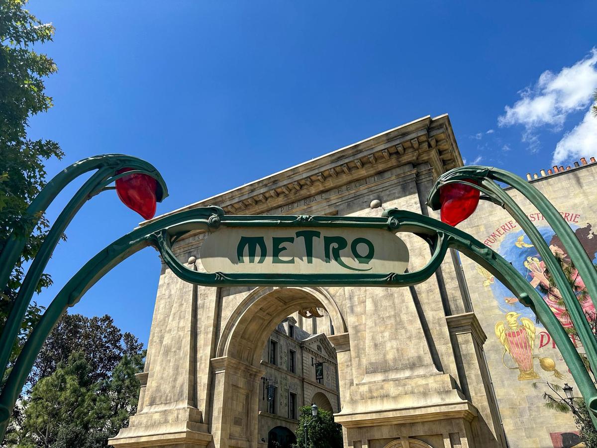 The Wizarding World of Harry Potter — Ministry of Magic at Universal Epic Universe transports visitors to the 1920s Paris of the “Fantastic Beasts” movie franchise .