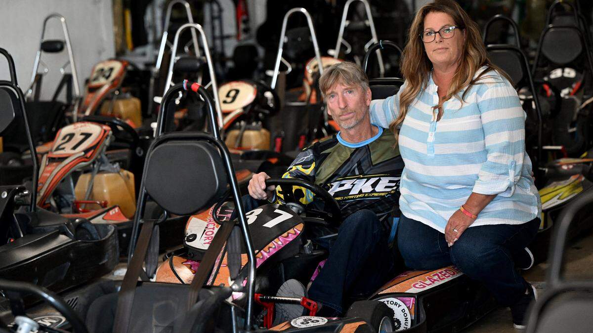 Terry and Bobbie Downs at their Pro Karting Experience go kart track in St. Petersburg on Oct. 29, 2024. The Downs say they lost $80,000 they paid to Coral Gables attorney Jay Farrow to represent them in a protracted lawsuit against their landlord.