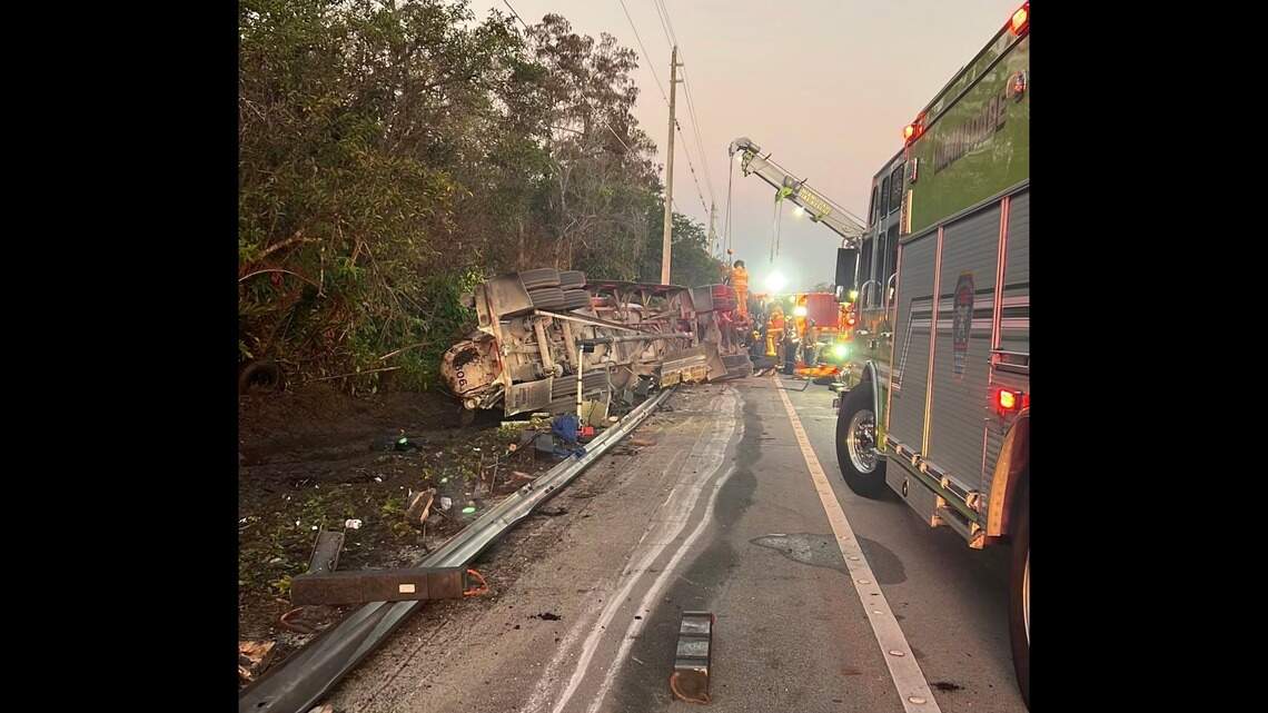 A crash has Southwest Eighth Street closed as Monday’s rush hour starts in Miami-Dade