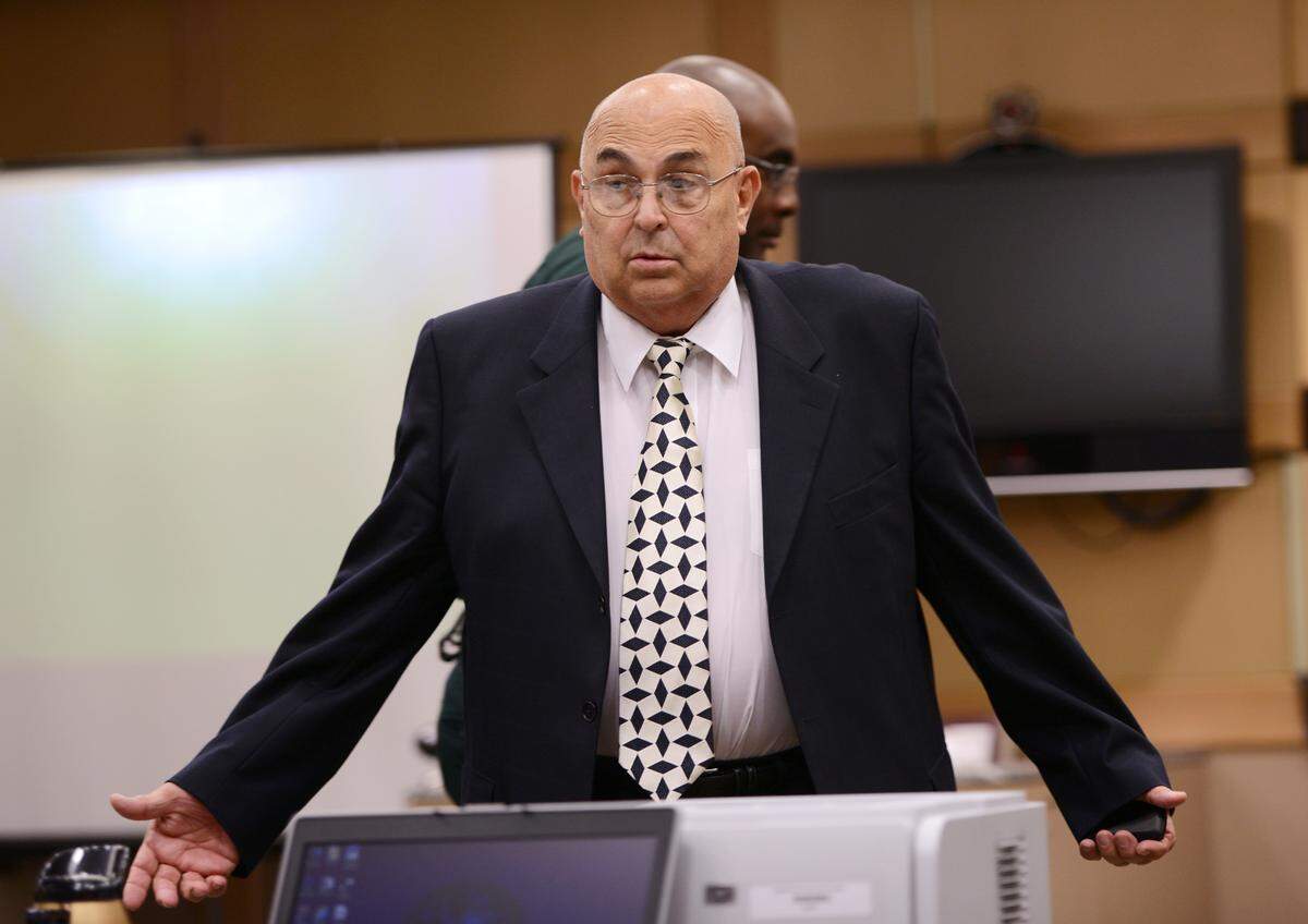 Anthony ‘Big Tony’ Moscatiello stands during a break in court proceedings in Fort Lauderdale on Oct. 9, 2013. Initially convicted of murder, he won the right to a new trial on Sept. 5, 2018.