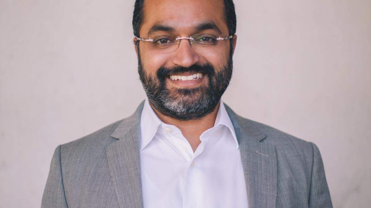 "URBIN responde a la demanda de espacios que fomenten la creatividad y la socialización en los centros urbanos de la ciudad", ha declarado Rishi Kapoor, presidente ejecutivo de Location Ventures, "y complementará la transformación que se está produciendo en el distrito de Washington Avenue".