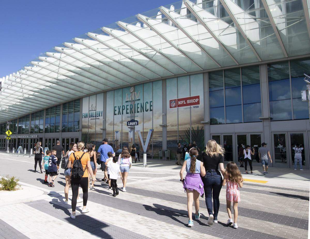 Fans arrive for the Super Bowl Experience in the Miami Beach Convention Center on Miami Beach, Saturday, January 25, 2020.
