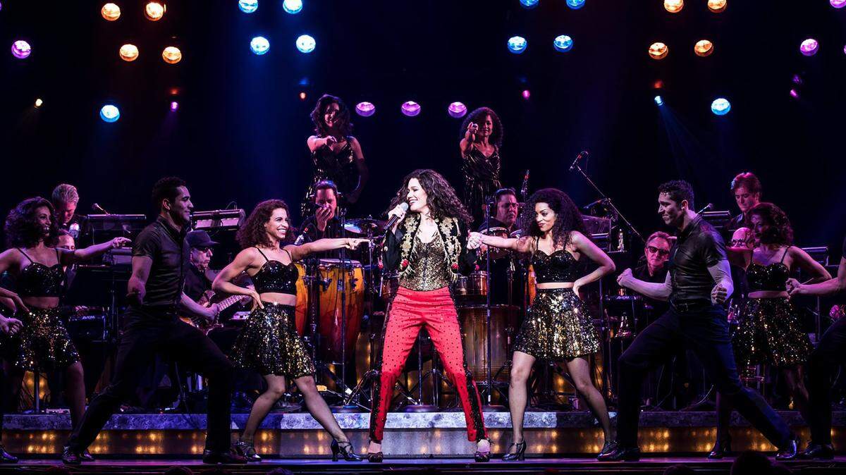 ‘On Your Feet!’ is a jukebox musical featuring the story and songs of Gloria and Emilio Estefan.