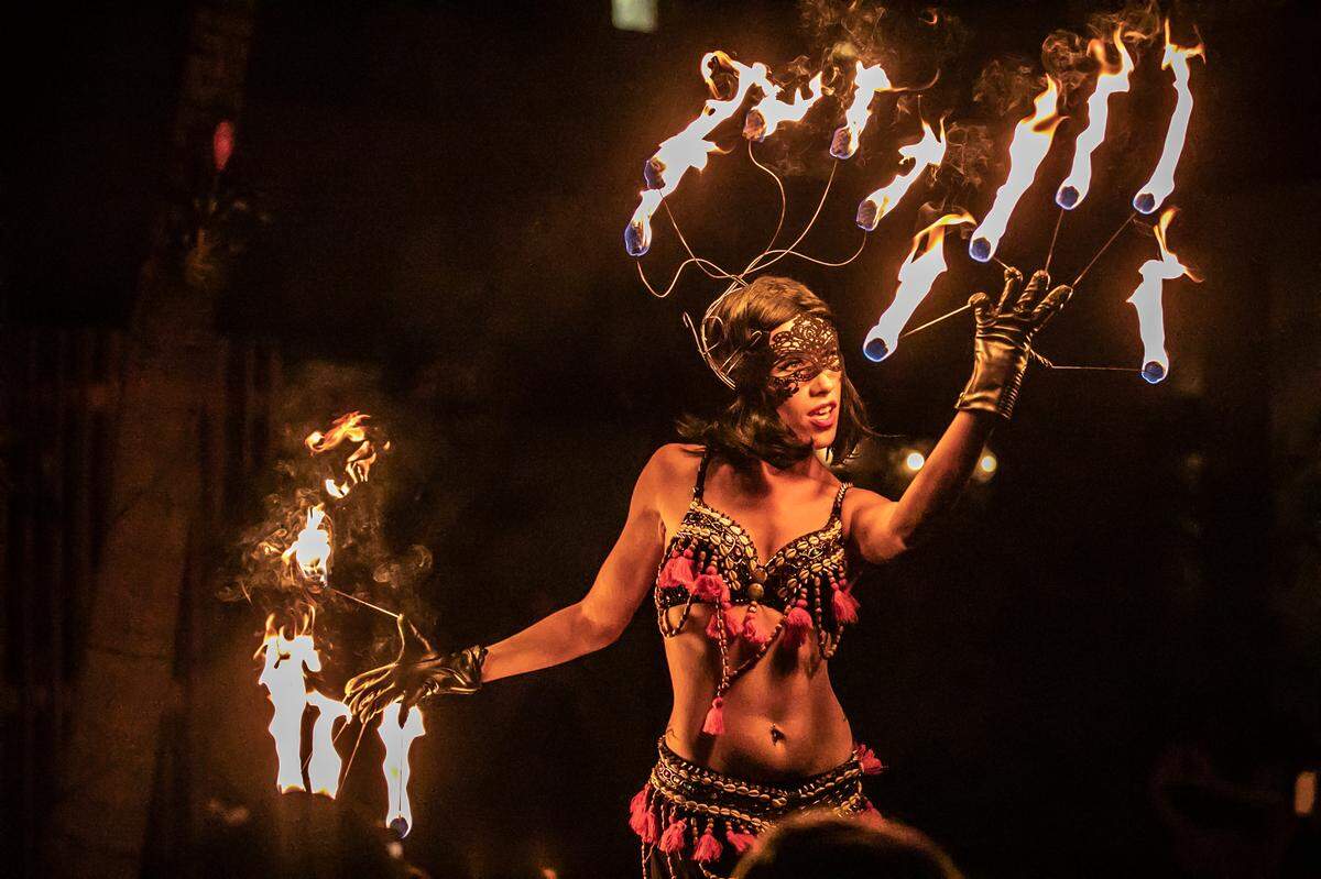 There’s all sorts of live entertainment starting at 9 p.m. at The Garden.