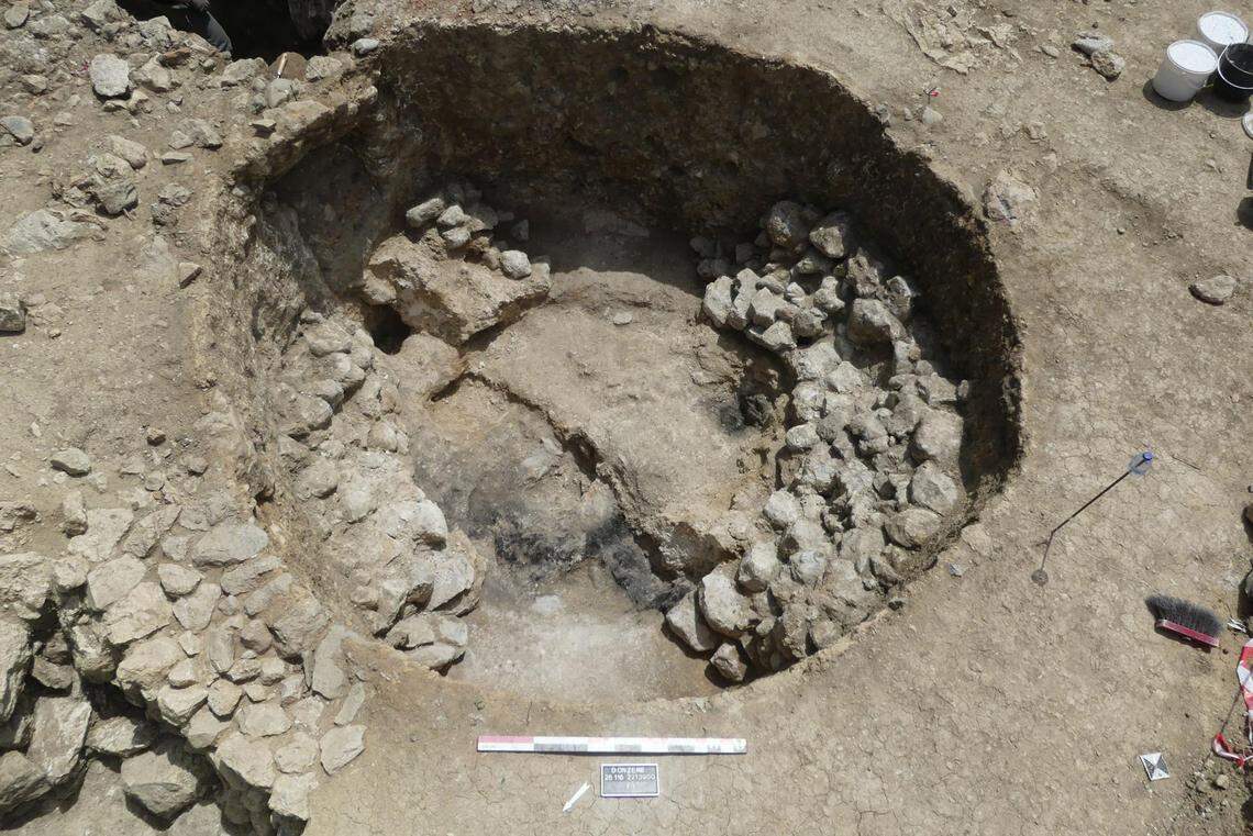Stones meant to be put into the kiln were still stacked and organized by size.