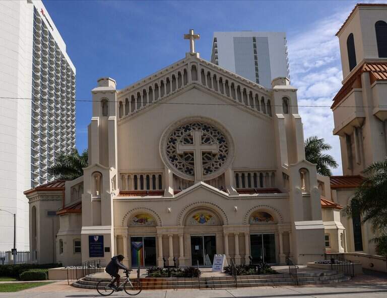 Two Miami churches have 230 years of combined history | Miami Herald
