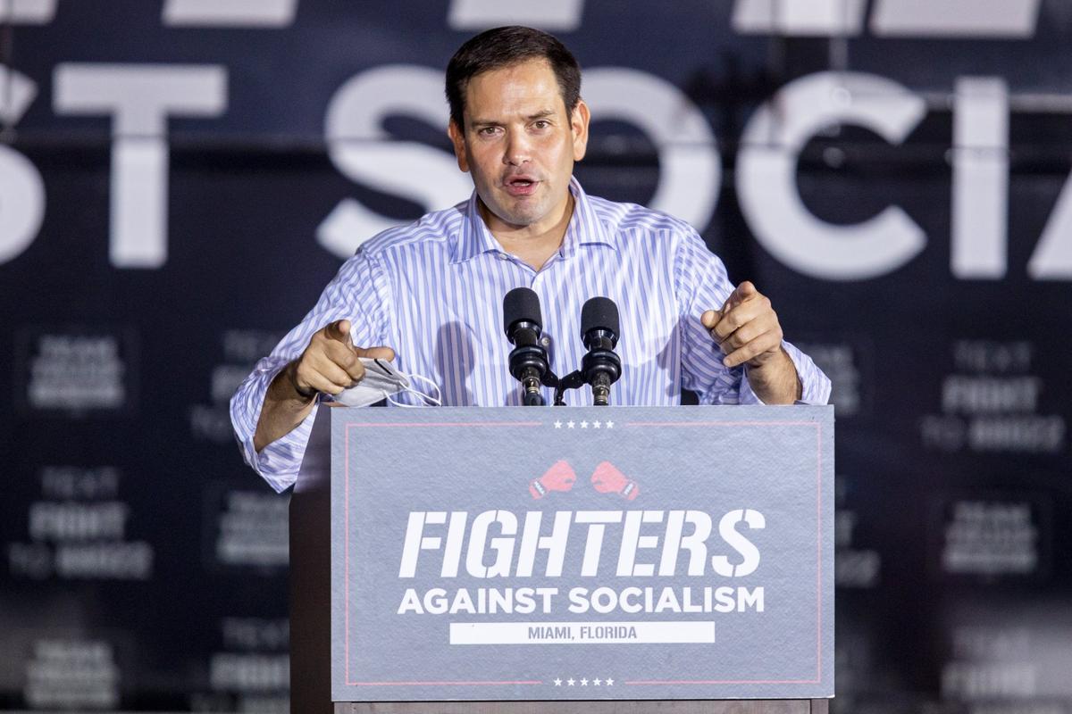 El senador federal Marco Rubio habla en una actividad en el Museo Wings Over Miami el domingo 11 de octubre de 2020.