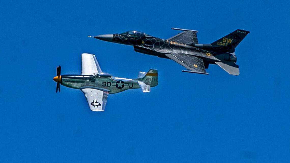 Memorial Day weekend Air & Sea Show features military jet flyovers, water rescue demos