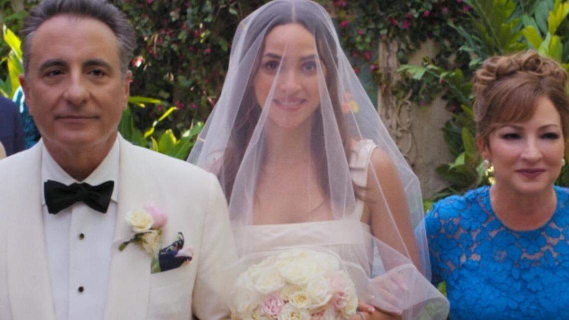 Andy Garcia, Adria Arjona and Gloria Estefan in ‘Father of the Bride’